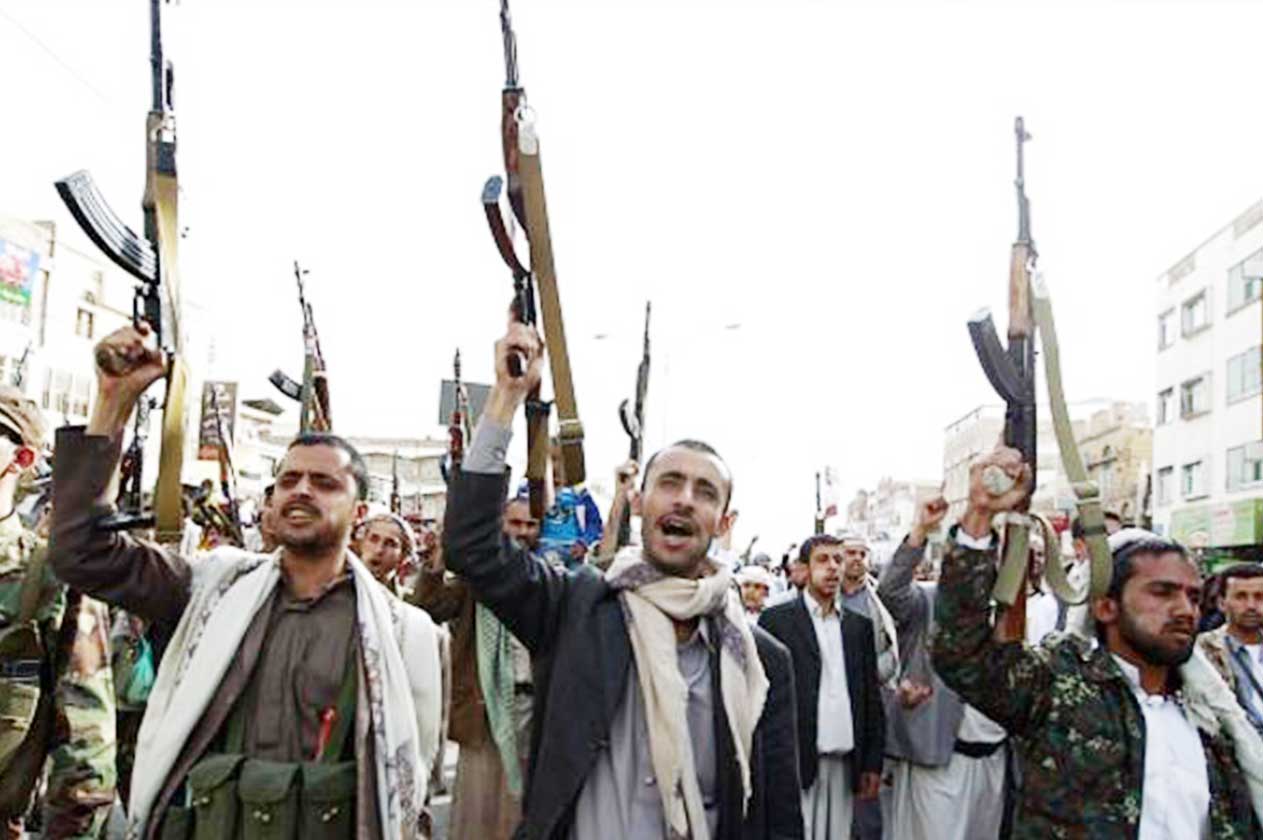 المليشيا الحوثية تصعد ضد المدنيين الواقعين تحت سيطرتها، آخرها احراق مواطن امام العامة