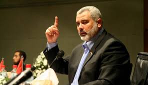 وفد من "حماس" برئاسة هنية يتوجه إلى القاهرة 