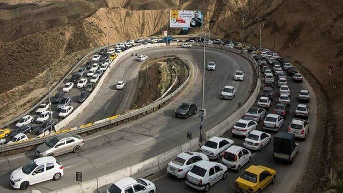 إسرائيل تلوح بسيناريو بيروت..ومشاهد نزوح من طهران