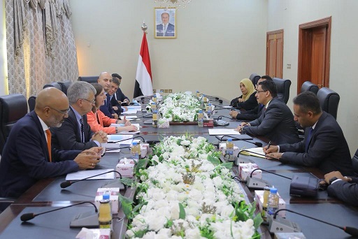 سفراء الإتحاد الأوروبي يؤكدون لعيدروس الزبيدي دعمهم لوحدة اليمن وسلامة أراضية