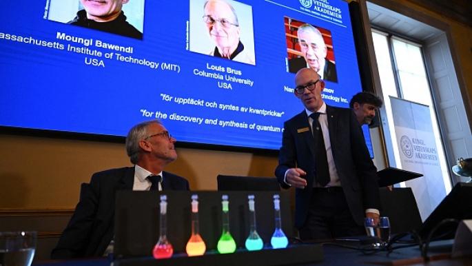 نوبل الكيمياء لثلاثة علماء أحدهم تونسي الأصل عن بحوثهم بشأن الجسيمات النانوية