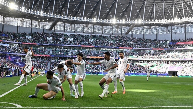 العراق يفاجئ اليابان في كأس آسيا 2023