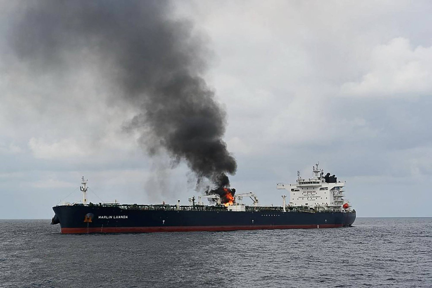الجيش الأمريكي يكشف تفاصيل إضافية حول هجوم الحوثيين على سفينة "مارلين لواندا"
