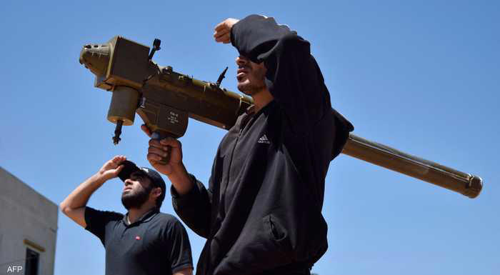 تقرير يحذر من انتشار "مقلق" لهذا السلاح بيد جهات في الشرق الأوسط منها الحوثيين